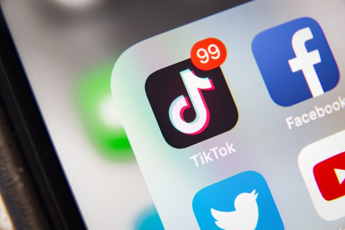 TikTok Shop: from impulsive clicking to habitual consumption