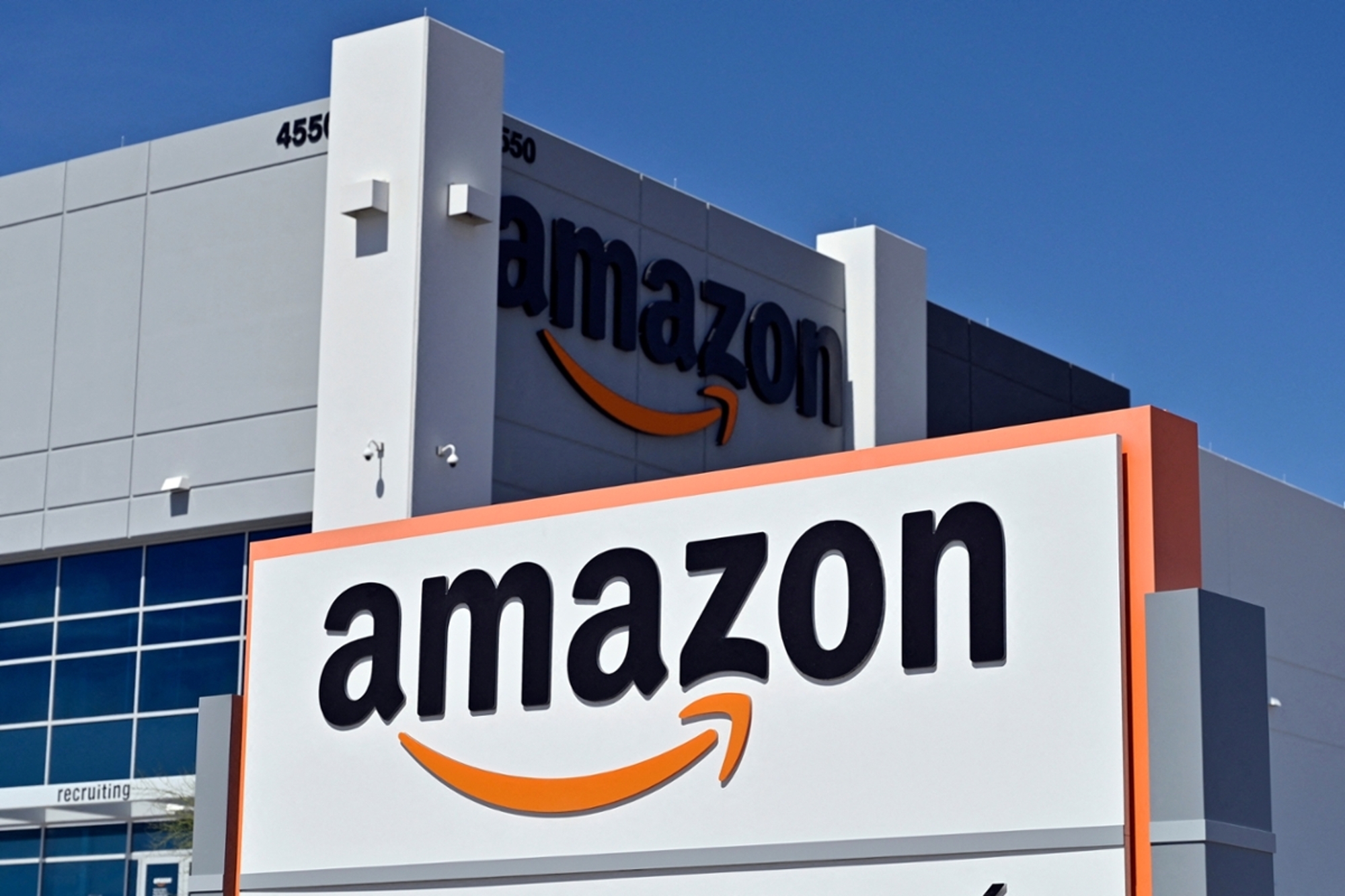 Amazon’s quiet conquest of Europe beauty e-commerce and TikTok shop’s loud arrival